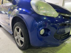 トヨタ　パッソ　フロントバンパー緊急修理