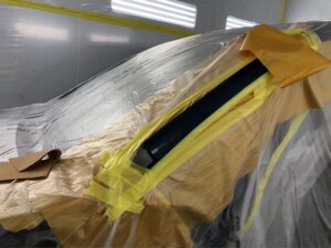 トヨタ　ヴォクシー　事故修理　鈑金塗装